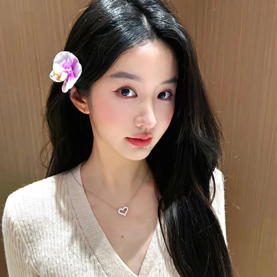 红色尾翼